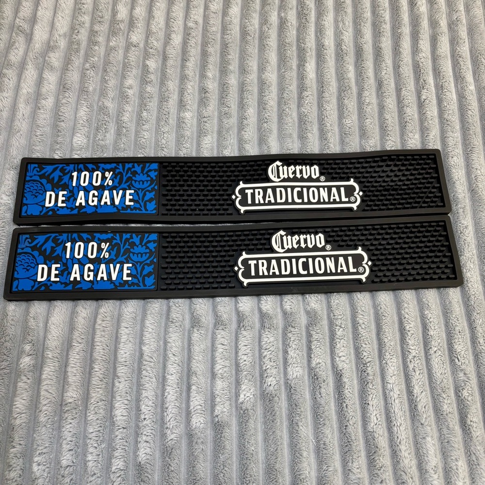 Rare Cuervo 100% De Agave Tequila Bar Spill Mat 21"x3.5" lot of‎ 2